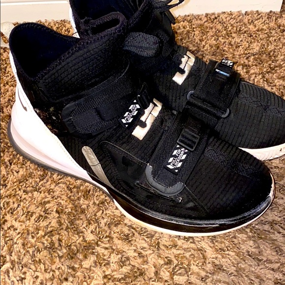 Nike Other - 👟 Nike Lebron Soldier XIII SFG